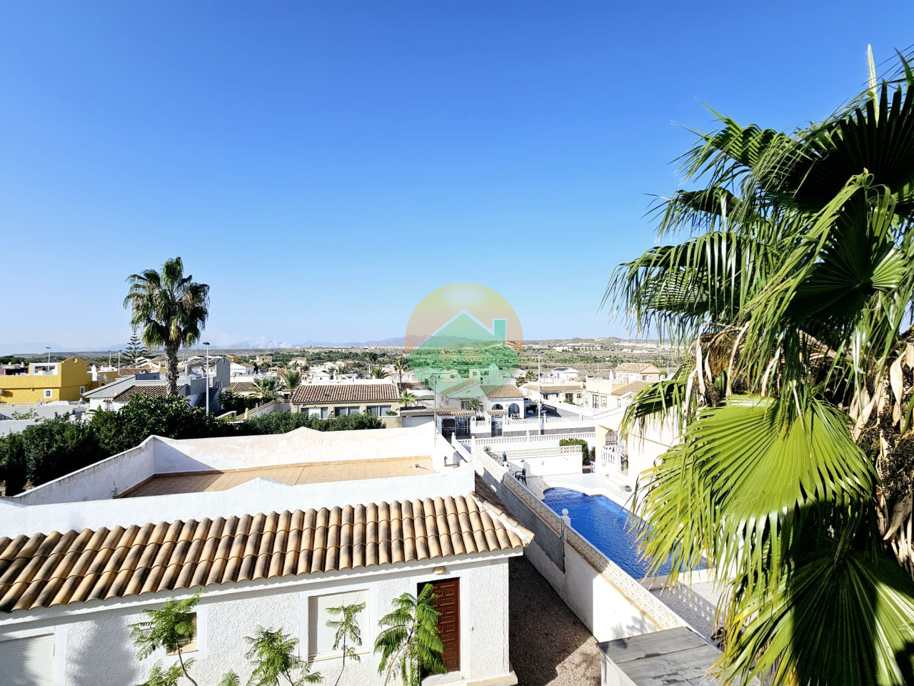 2 Bedroom Detached For Sale