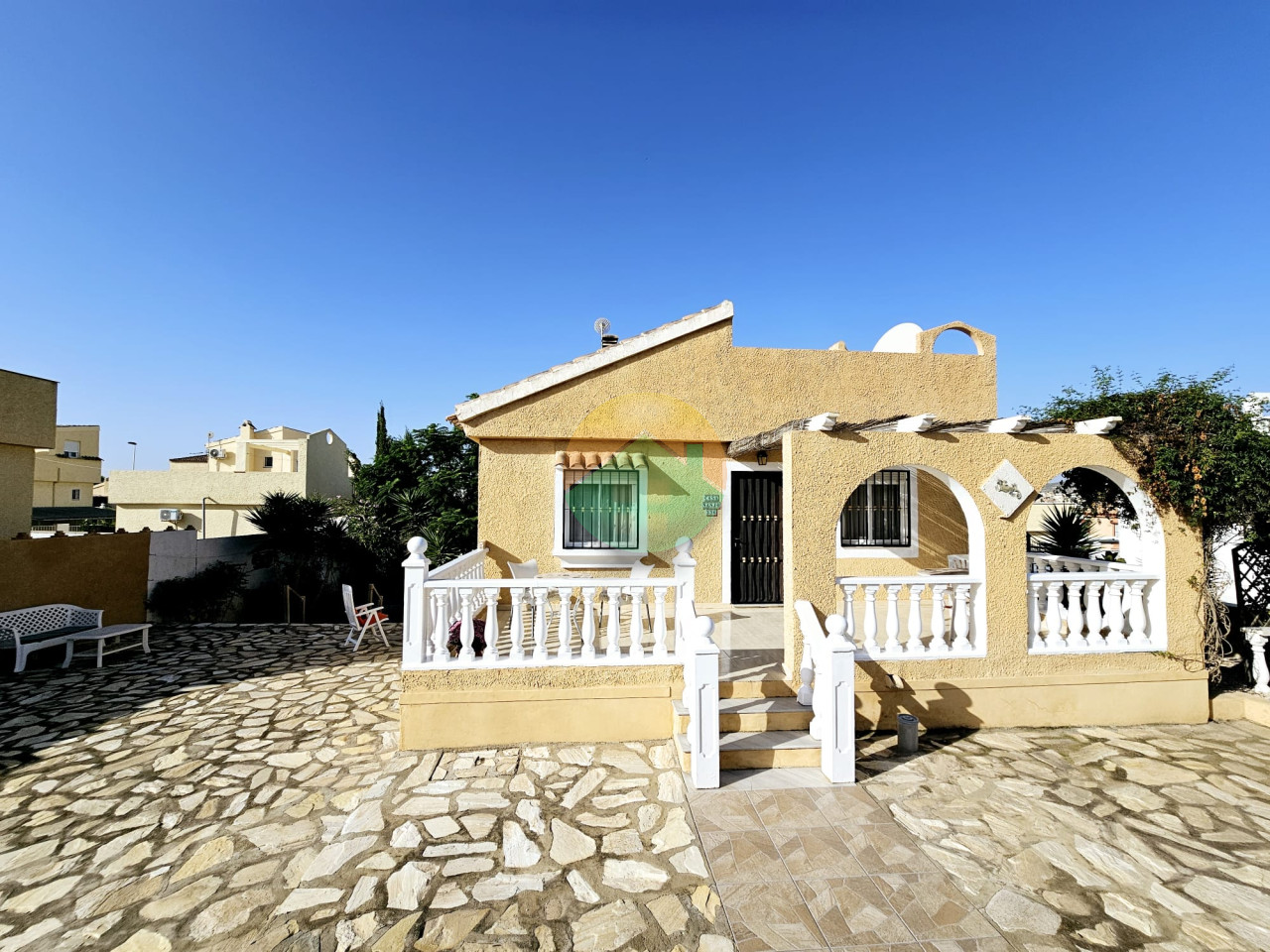 2 Bedroom Detached For Sale