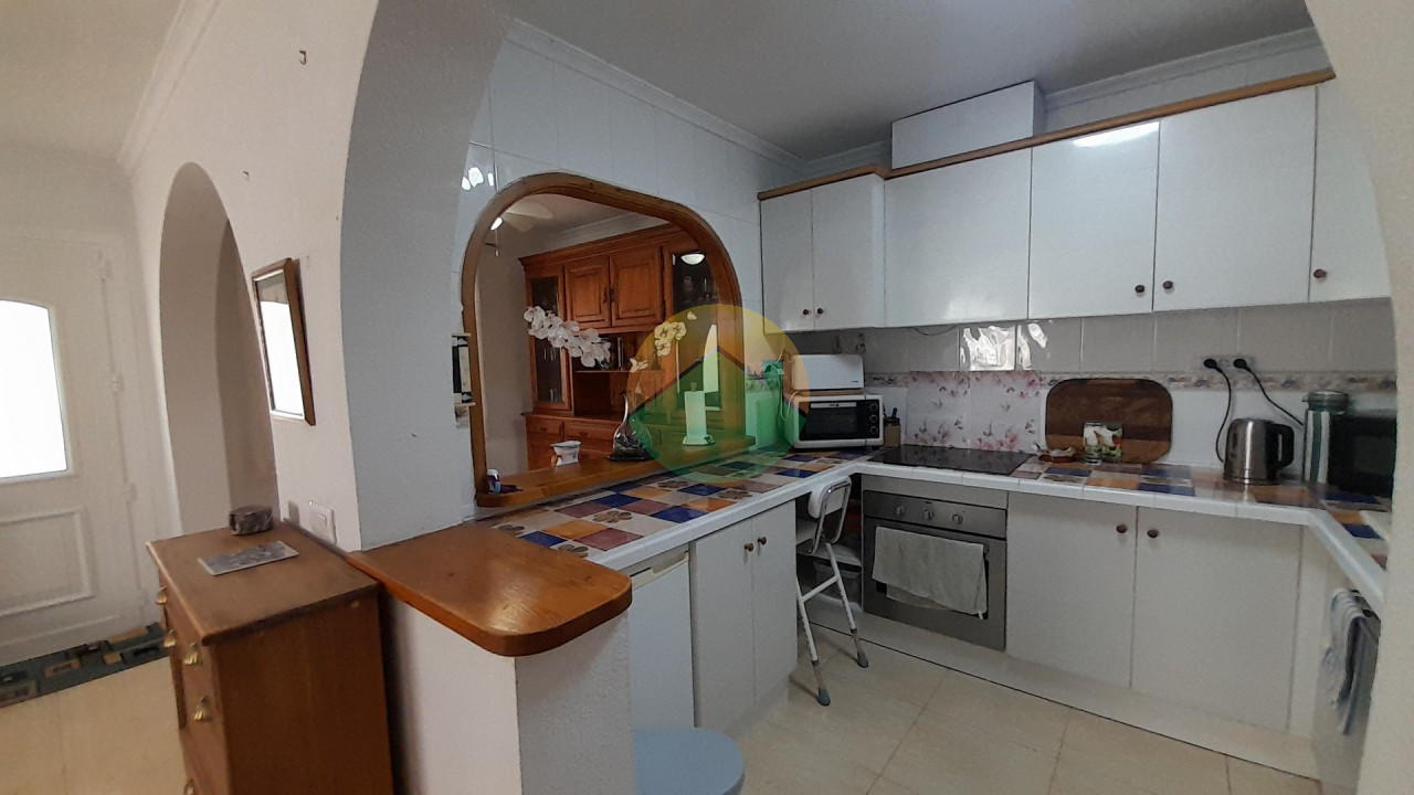 2 Bedroom Detached For sale