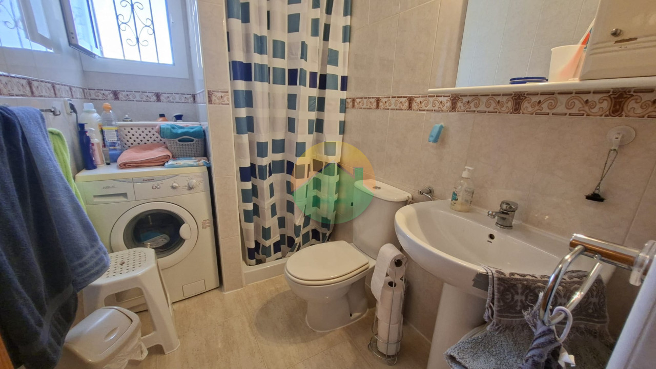 2 Bedroom Detached For sale