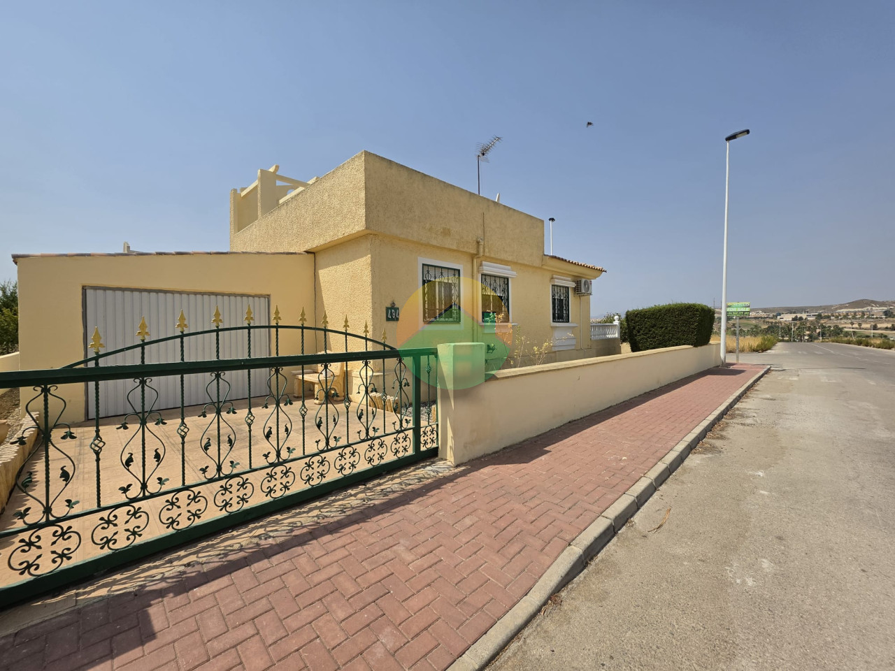 2 Bedroom Detached For sale