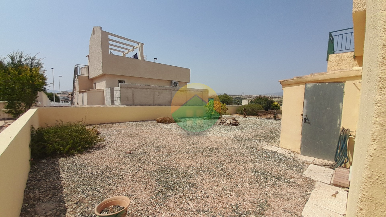 2 Bedroom Detached For sale