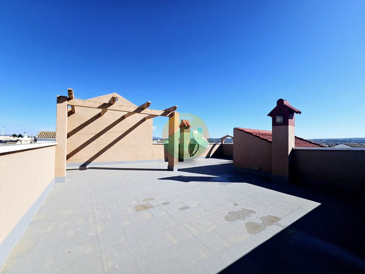 5 Bedroom Detached For Sale