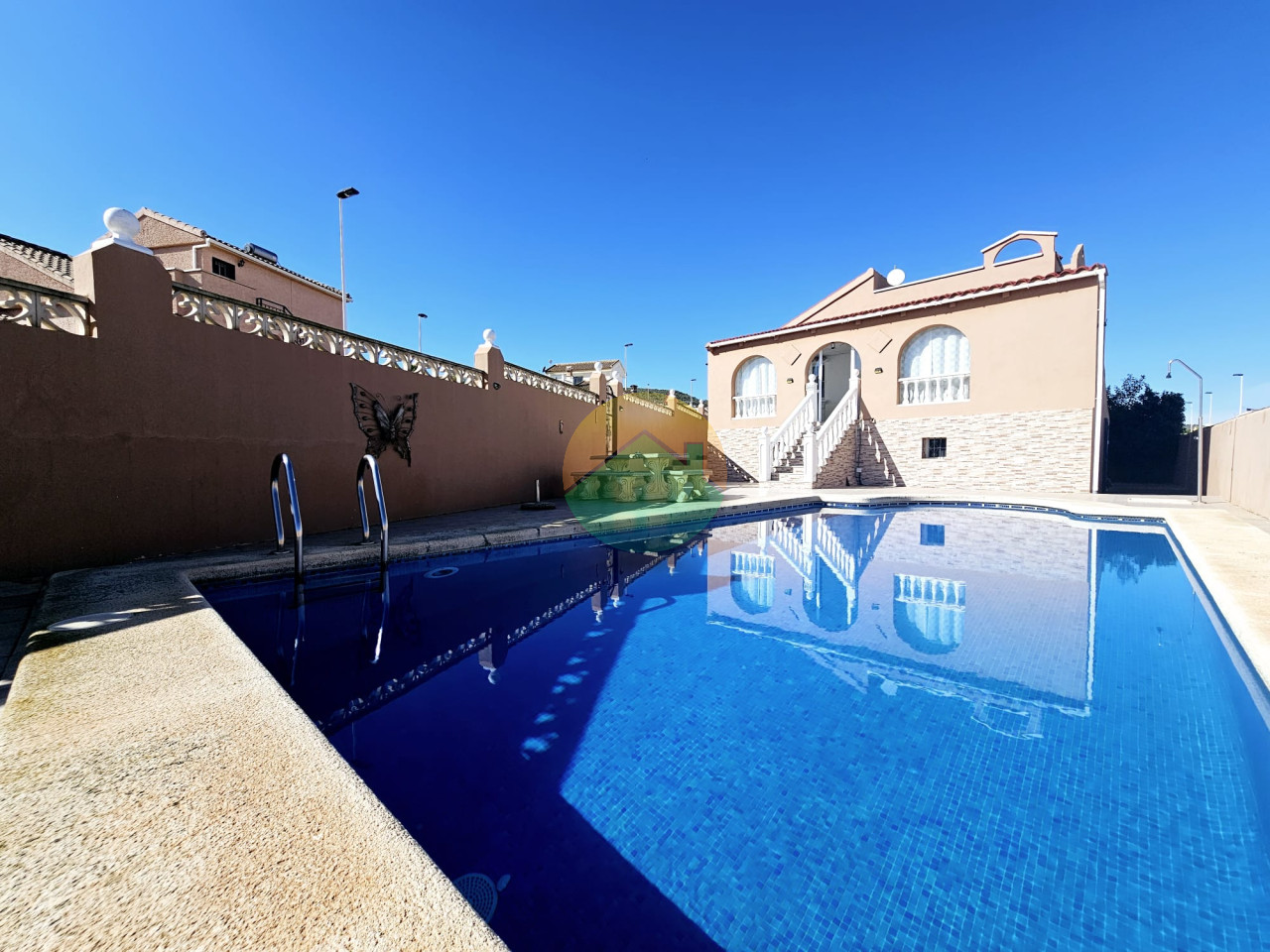 5 Bedroom Detached For Sale