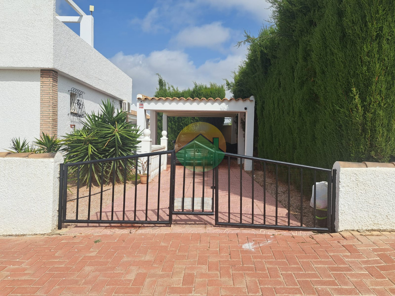 2 Bedroom Detached For Sale