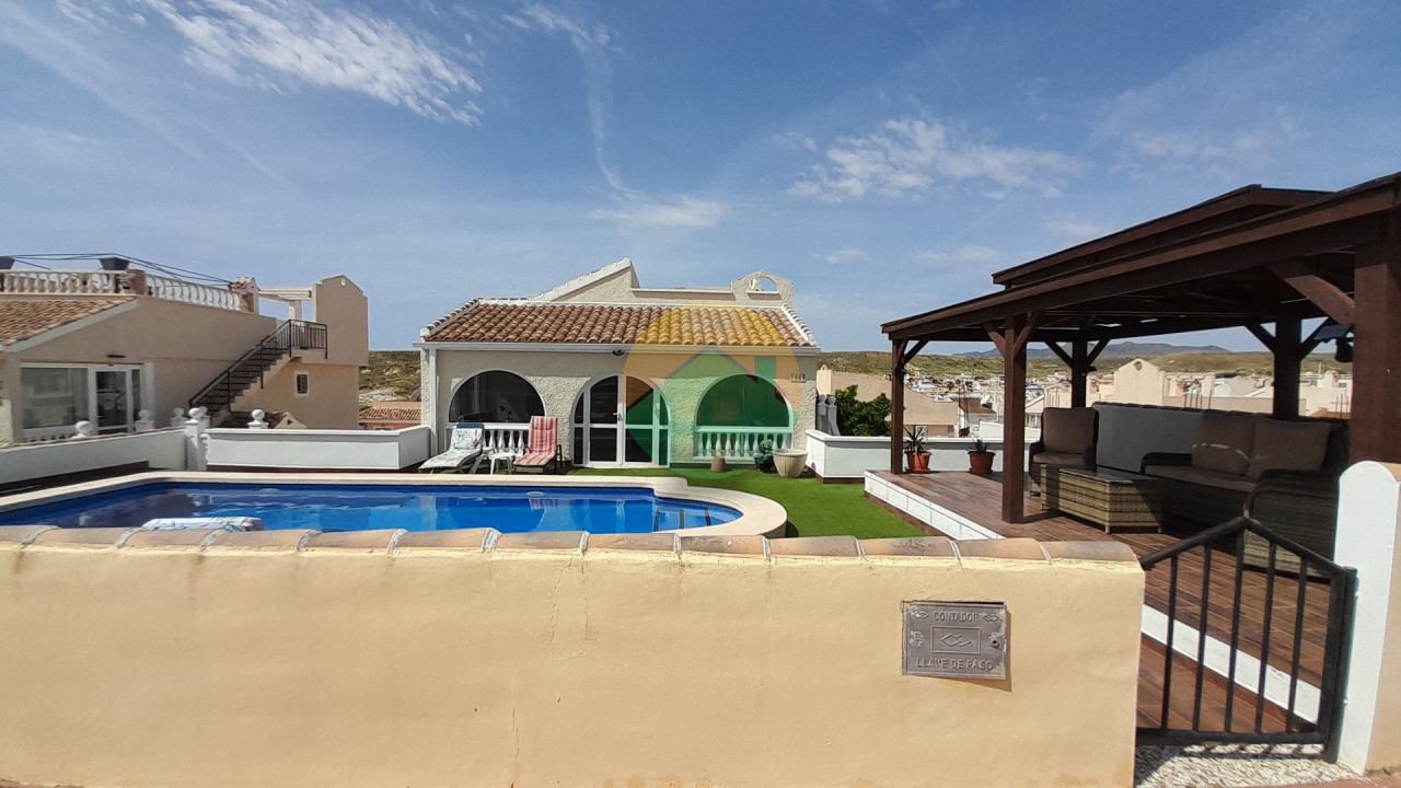 3 Bedroom Detached For Sale