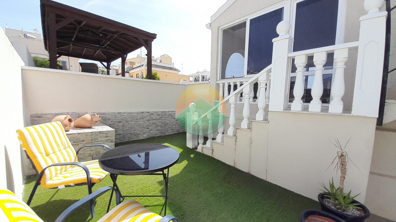 3 Bedroom Detached For Sale