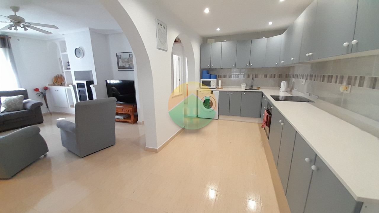 3 Bedroom Detached For Sale