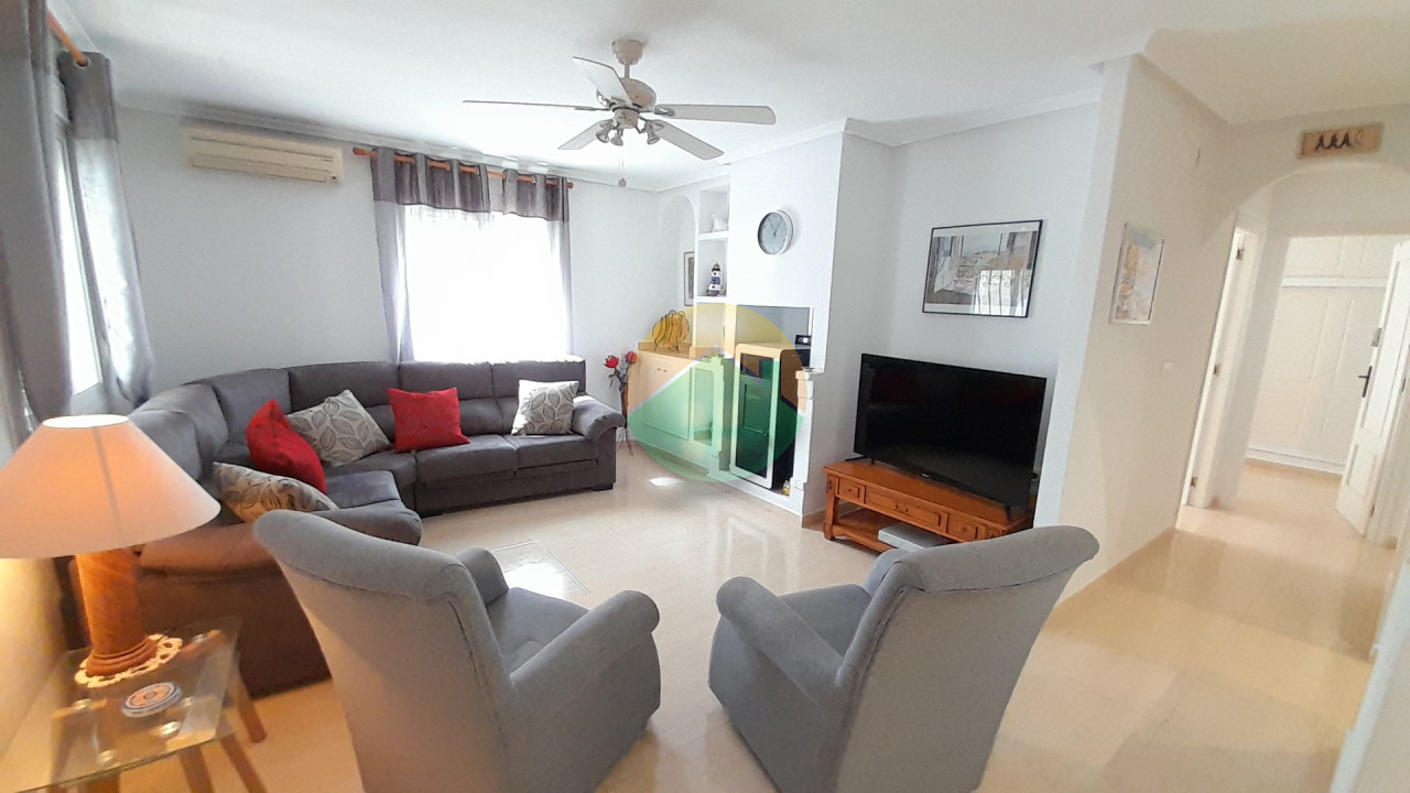 3 Bedroom Detached For Sale