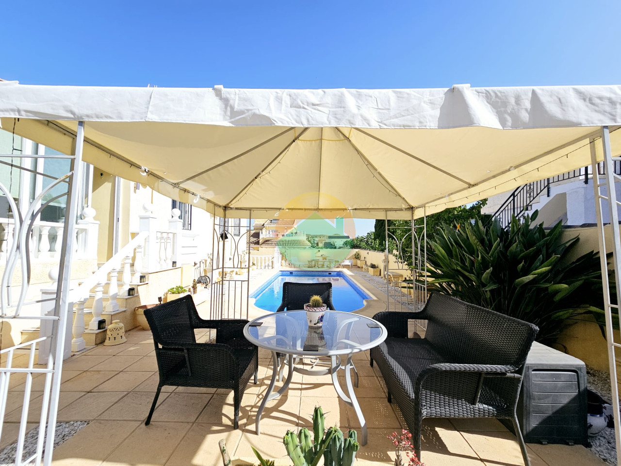 2 Bedroom Detached For Sale