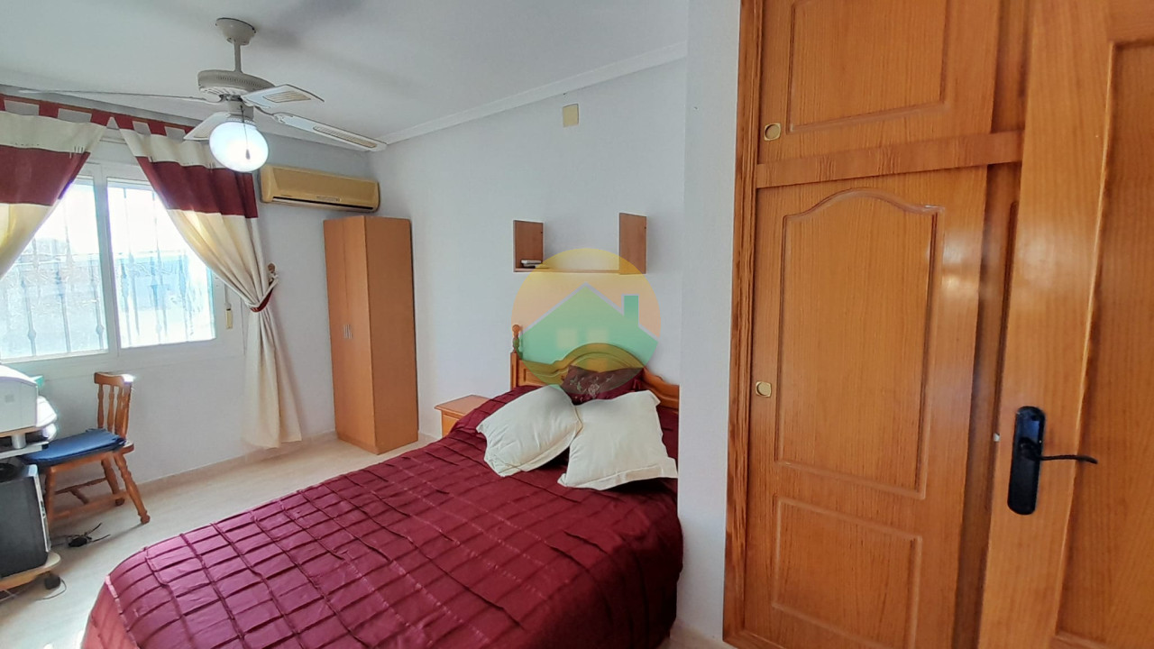 2 Bedroom Detached For Sale