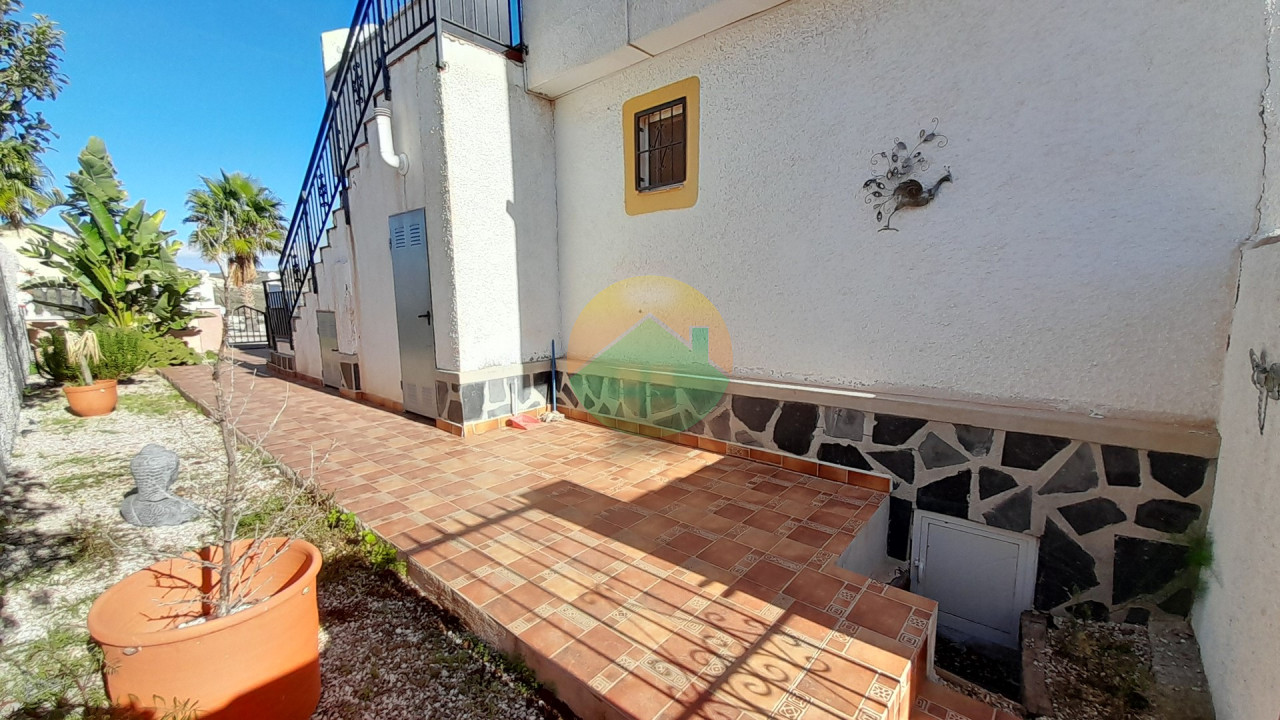 3 Bedroom Detached For Sale