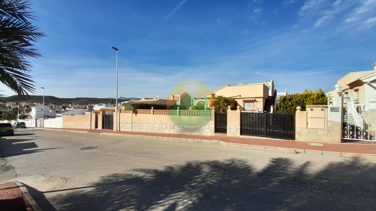 2 Bedroom Detached For Sale