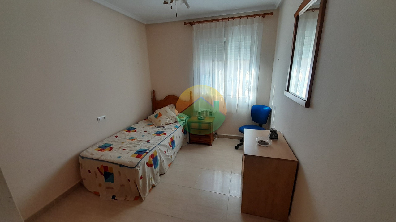 2 Bedroom Detached For Sale