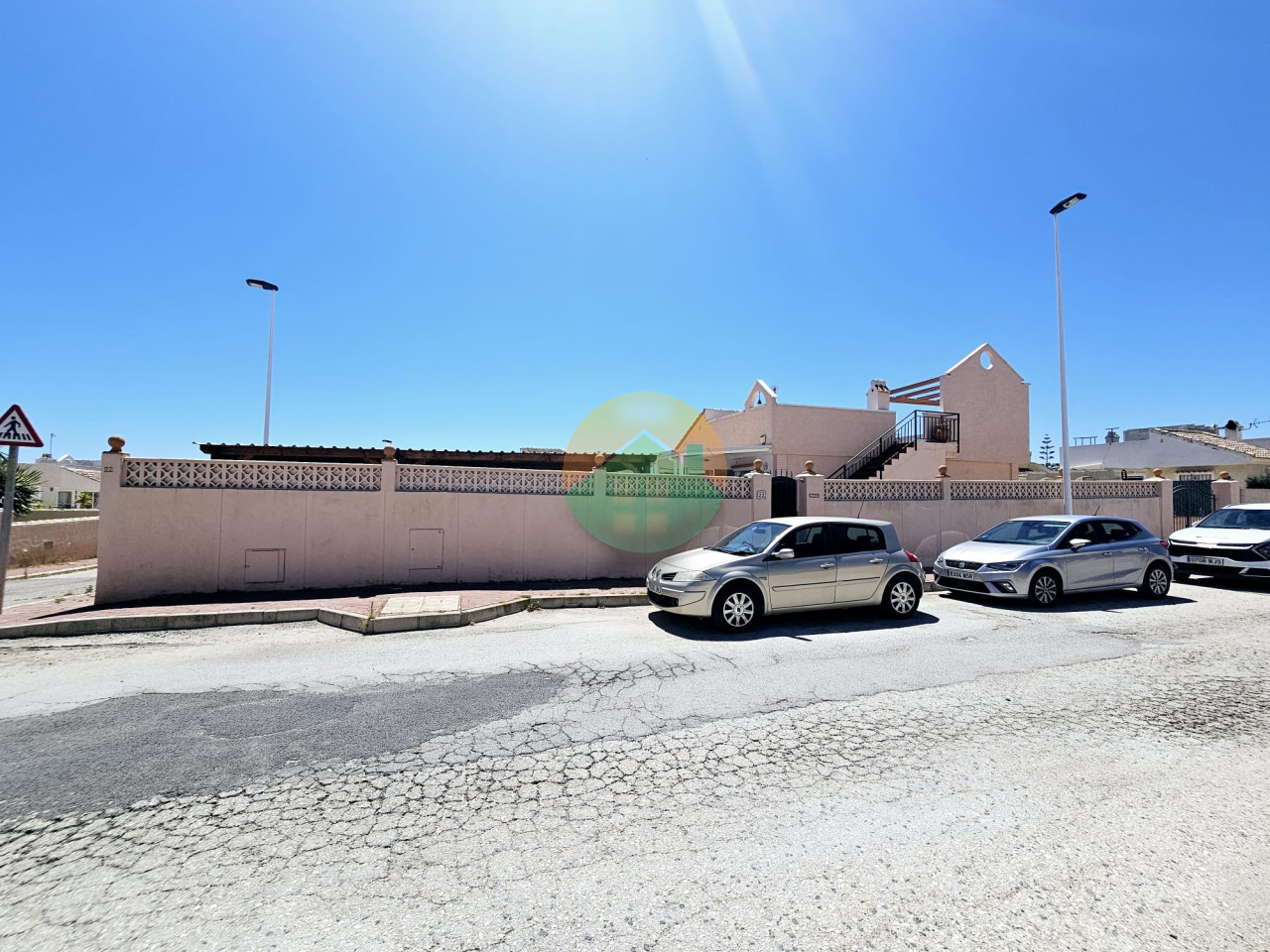 2 Bedroom Detached For sale