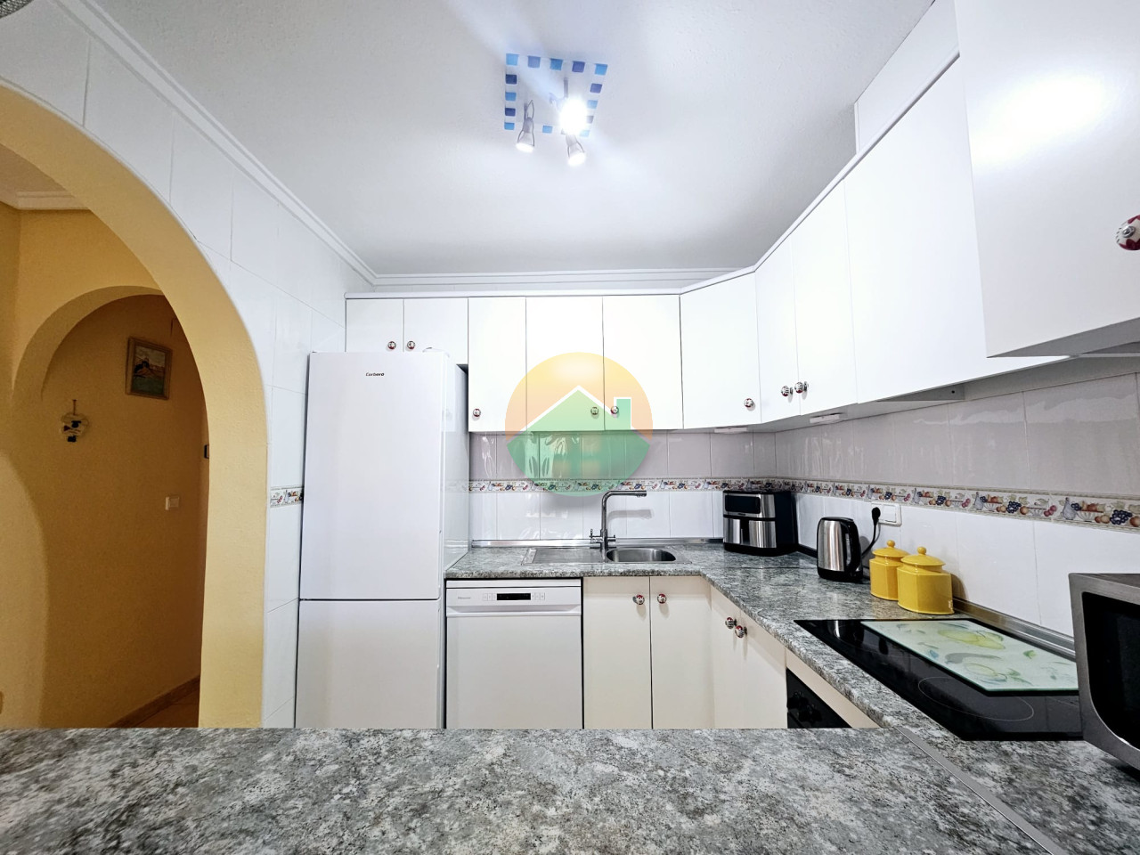2 Bedroom Detached For sale