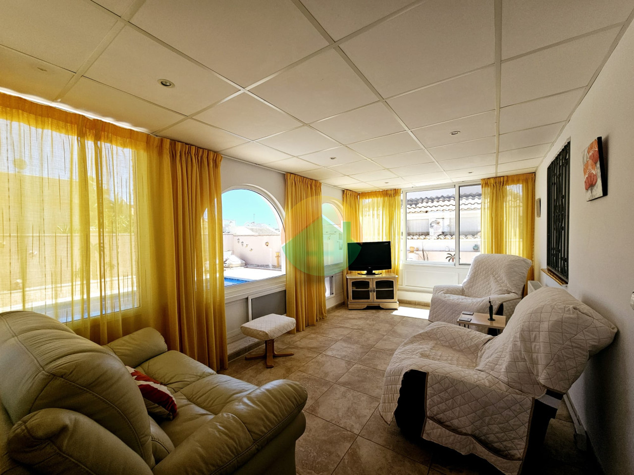 2 Bedroom Detached For sale