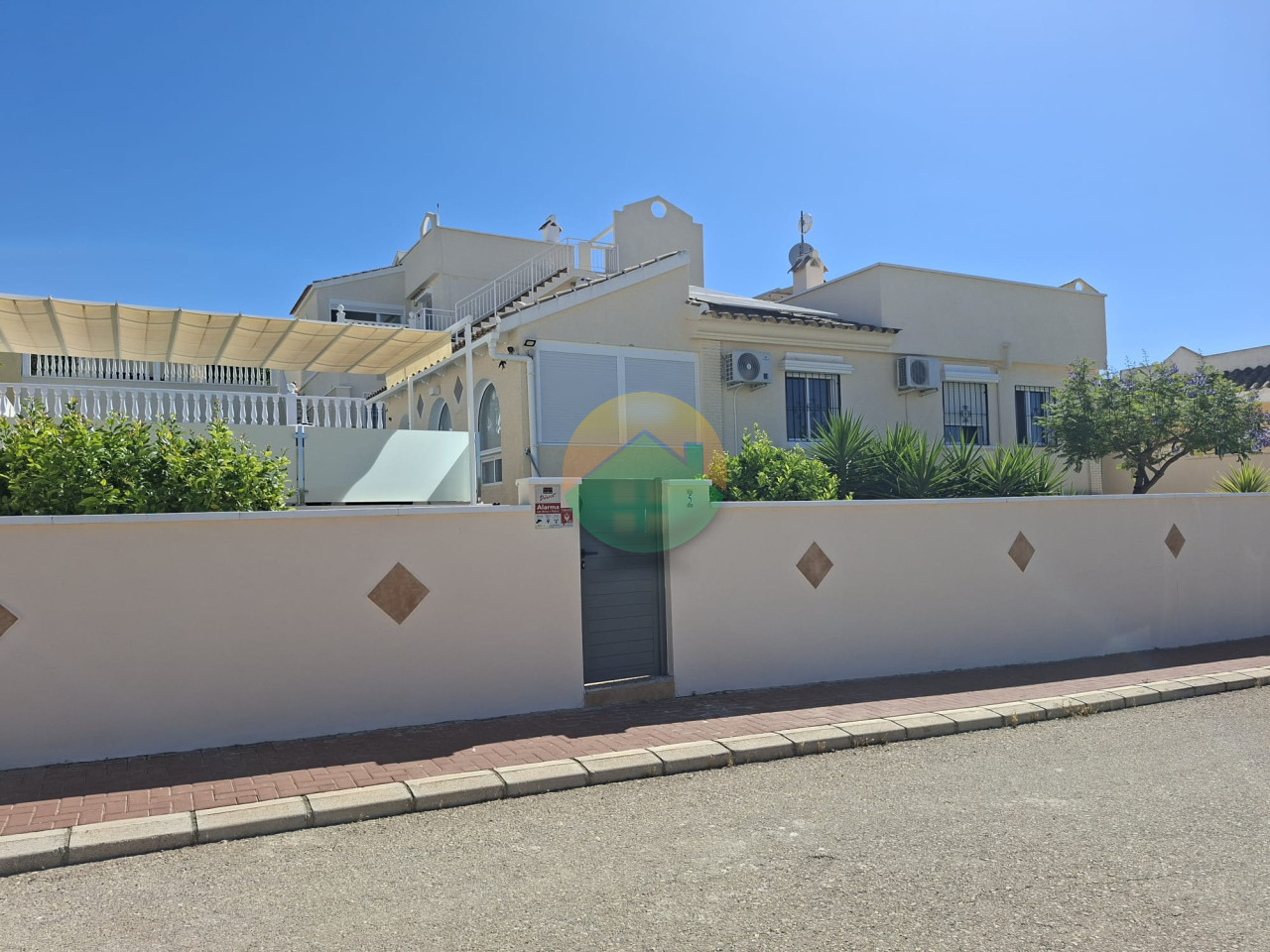 2 Bedroom Detached For sale