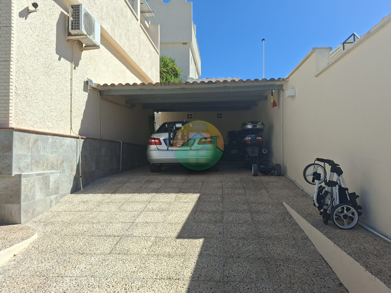 2 Bedroom Detached For sale