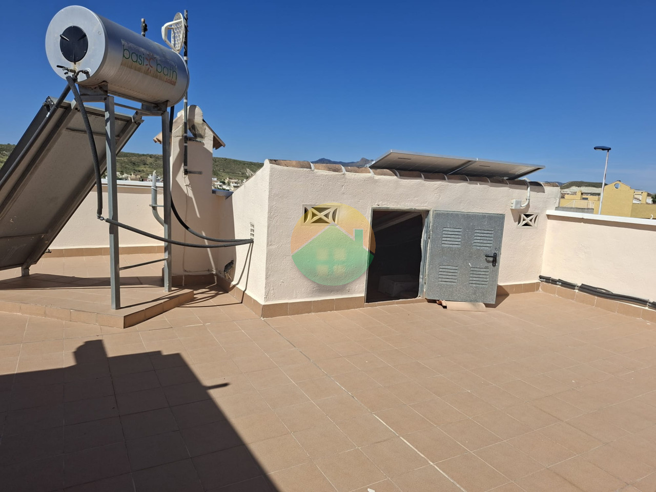 2 Bedroom Detached For sale