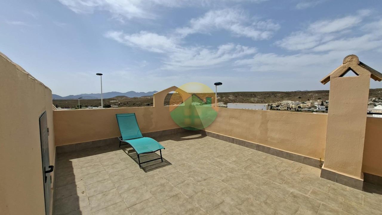 2 Bedroom Detached For sale