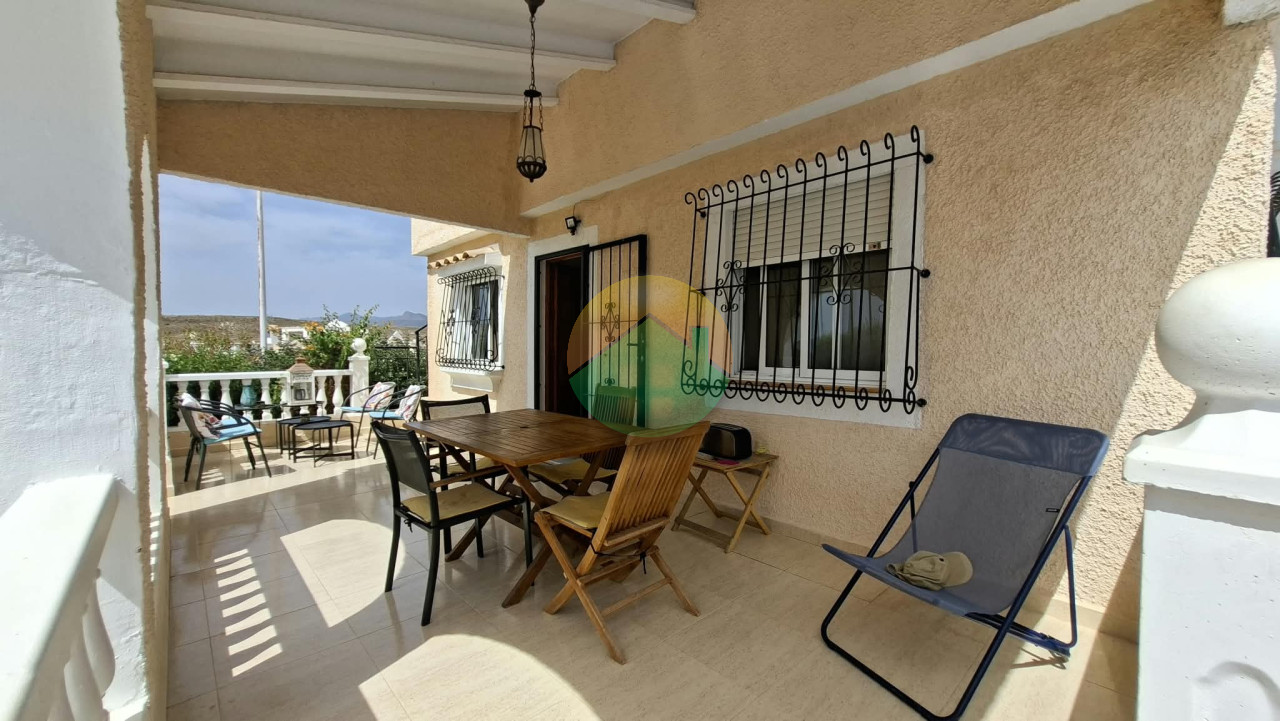 2 Bedroom Detached For sale