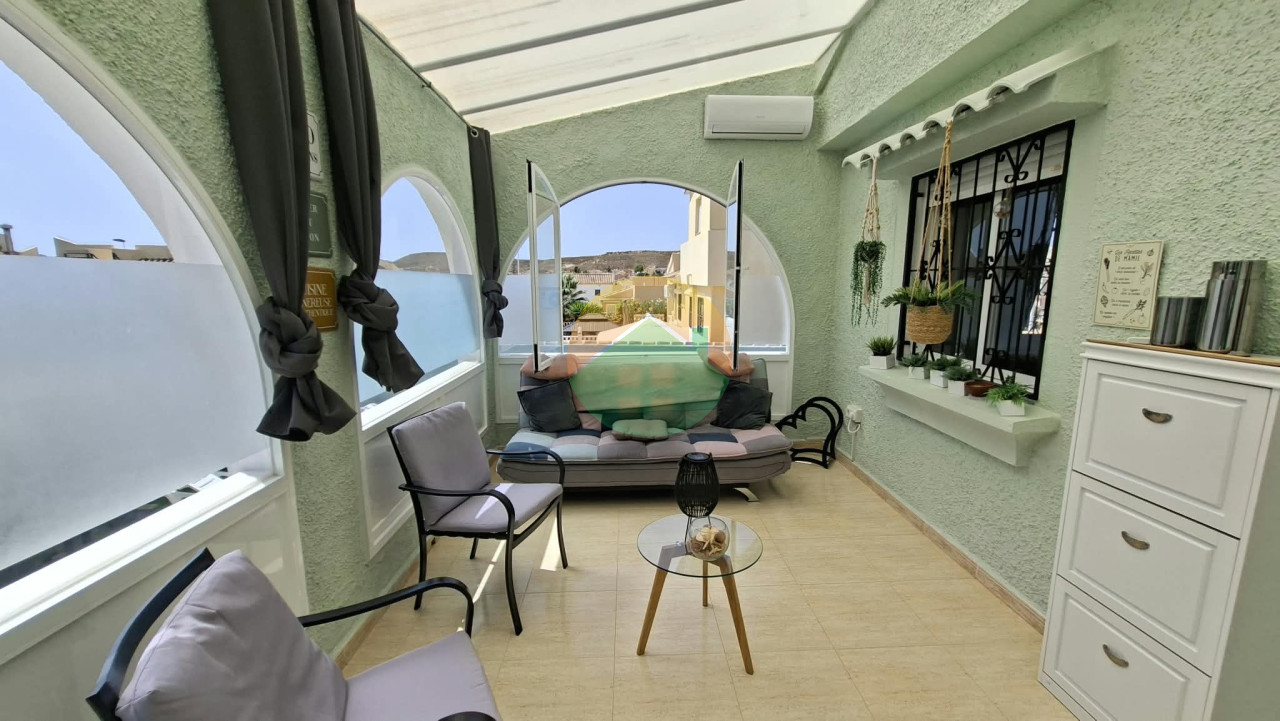 2 Bedroom Detached For sale