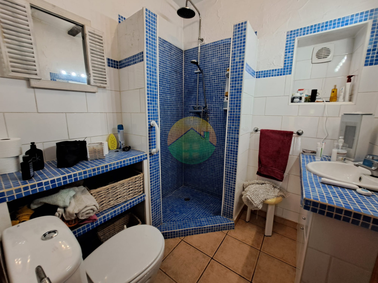 3 Bedroom Country House For Sale