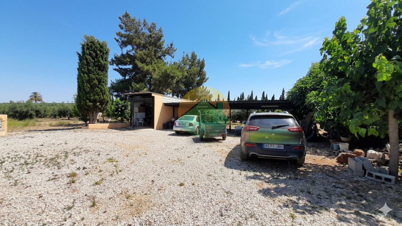 2 Bedroom House For Sale