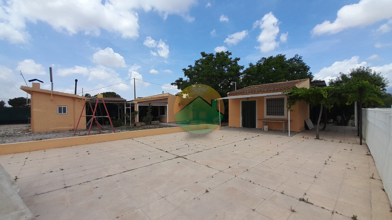 2 Bedroom House For Sale