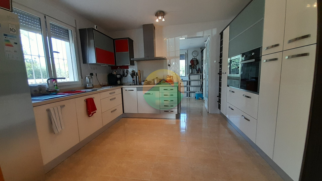 4 Bedroom Detached For Sale
