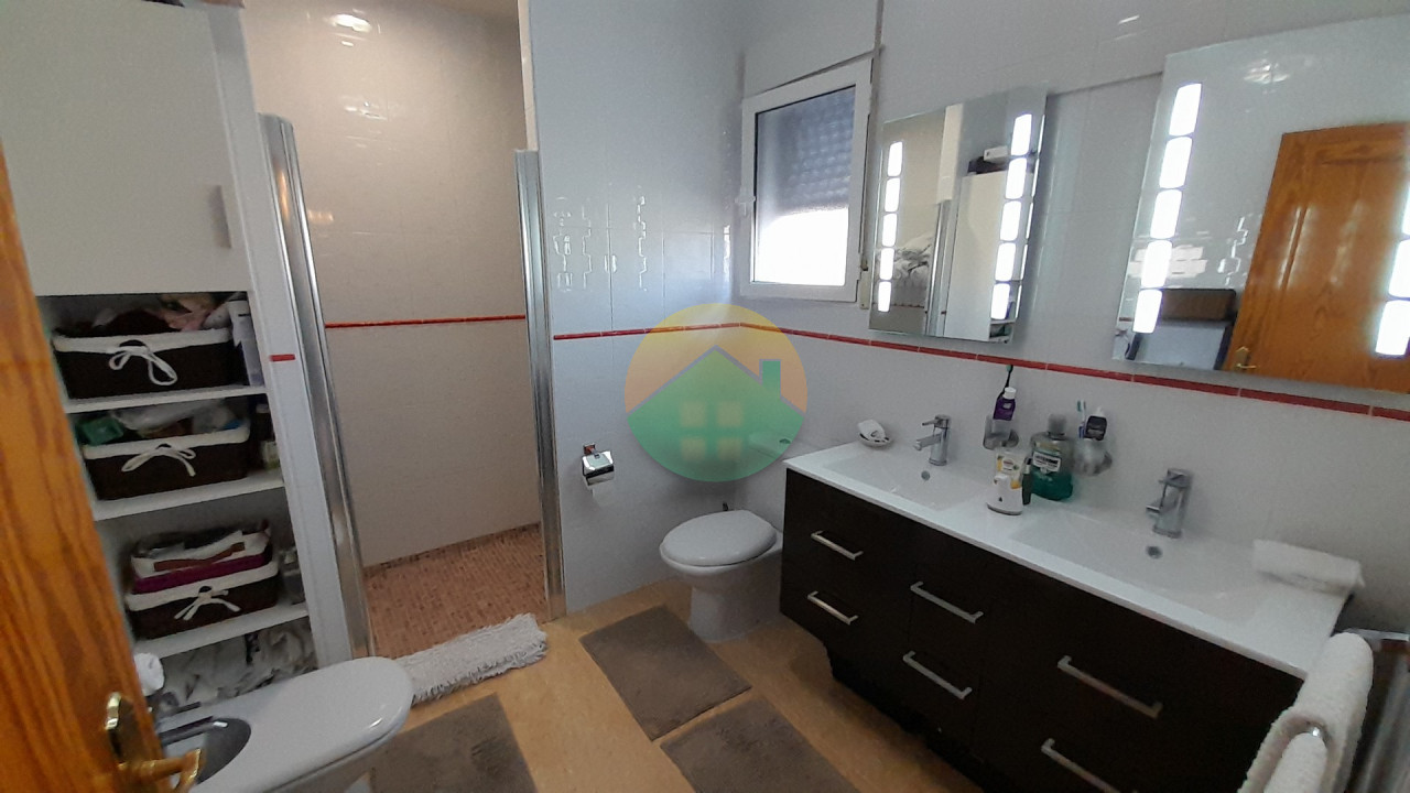 4 Bedroom Detached For Sale