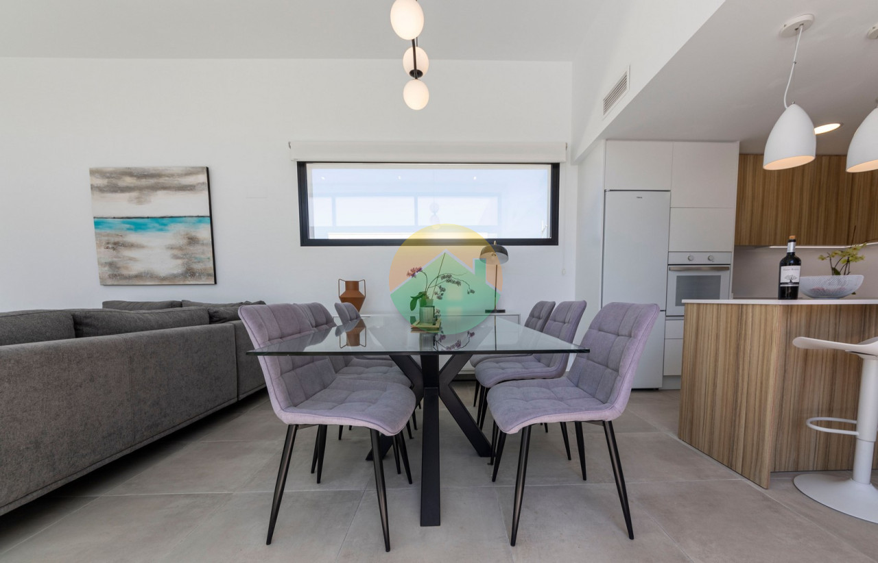3 Bedroom Detached For Sale