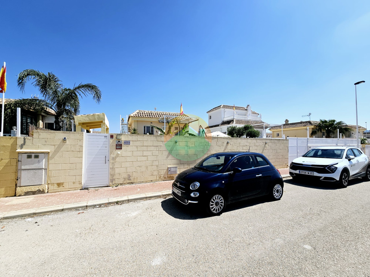 1 Bedroom Detached Villa For Sale