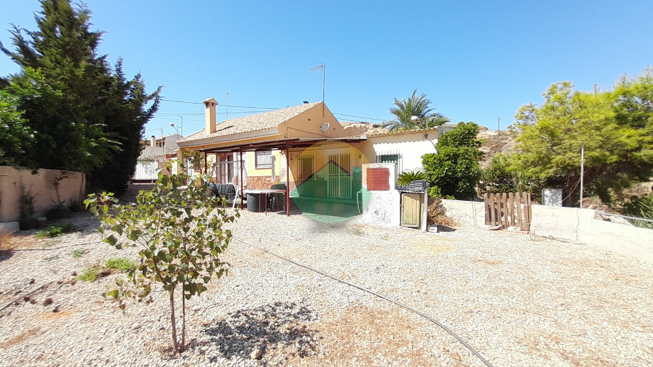 https://admin.mercerspropertyspain.com/upload/properties/maz27-68e6642a79920.jpg
