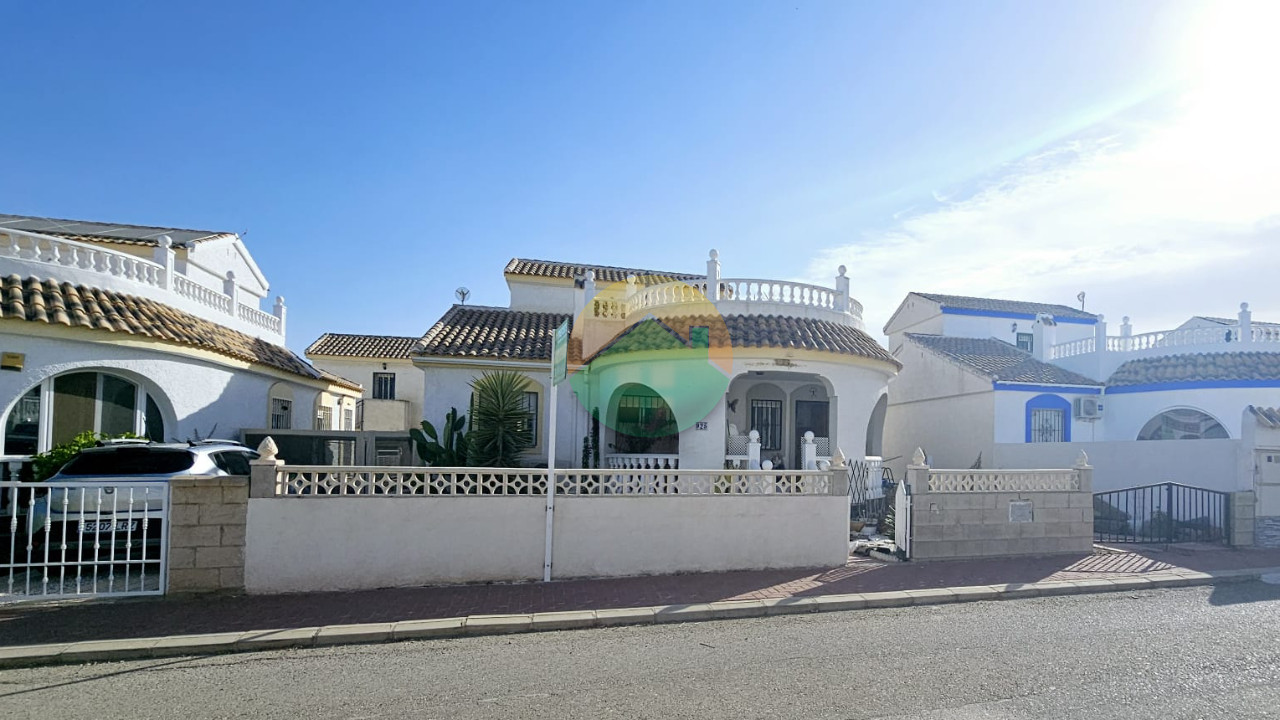 https://admin.mercerspropertyspain.com/upload/properties/nec615-68b01539bd5ff.jpg